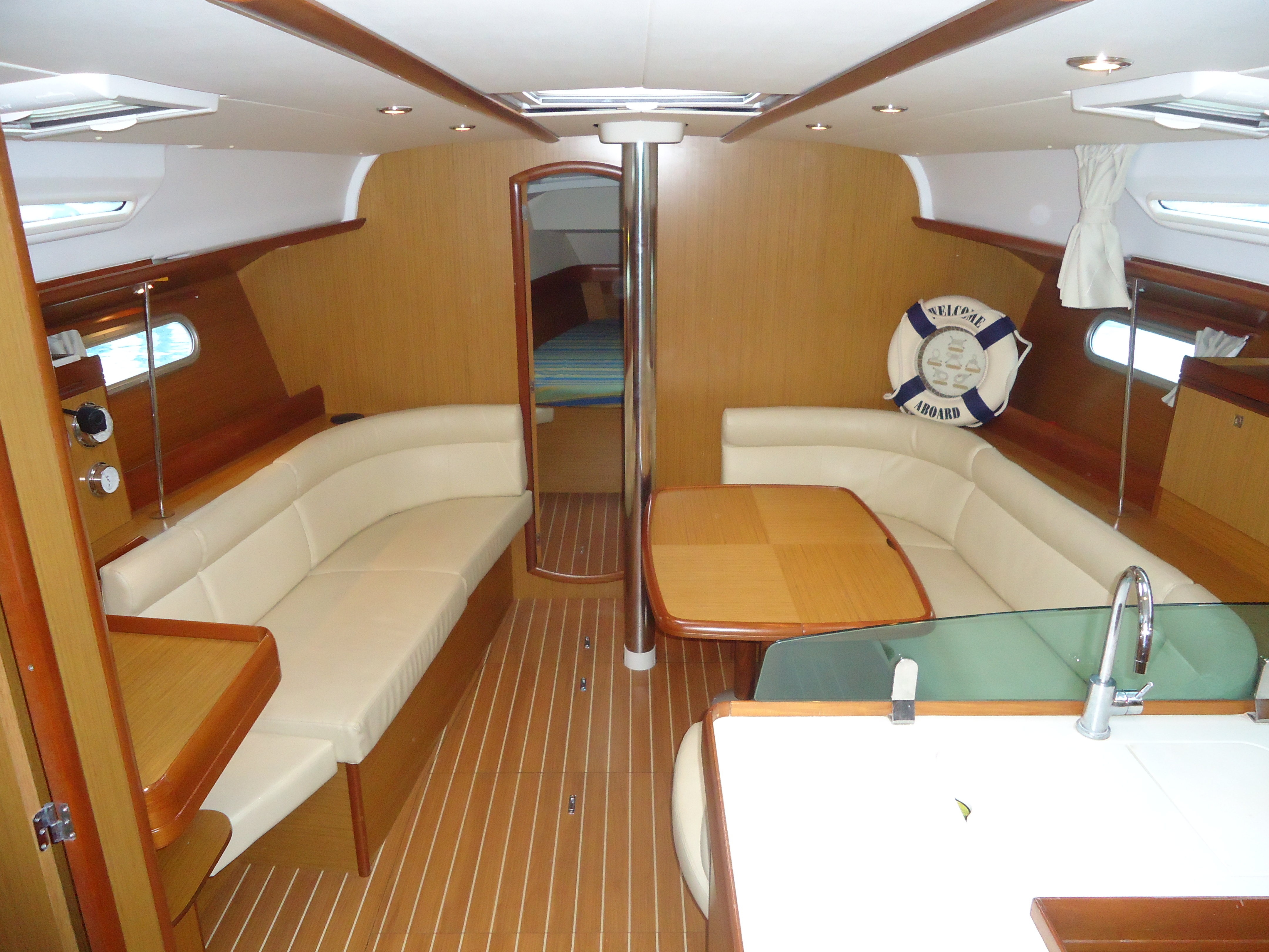 照片 Sun Odyssey 42 i 3