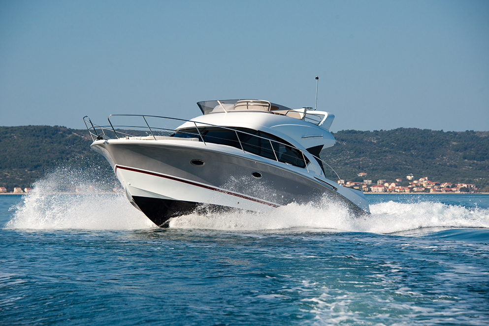 صور Antares 36 13