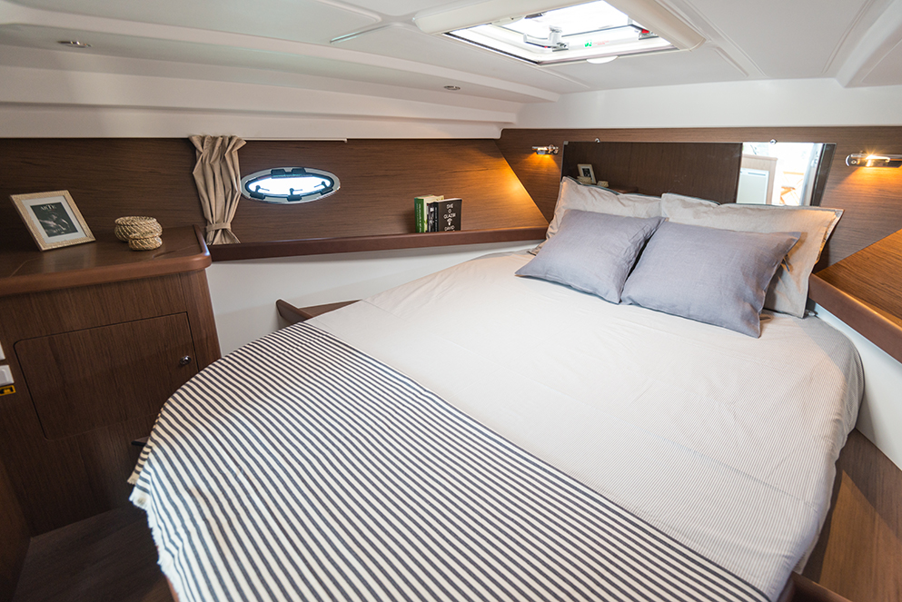 صور Antares 36 19