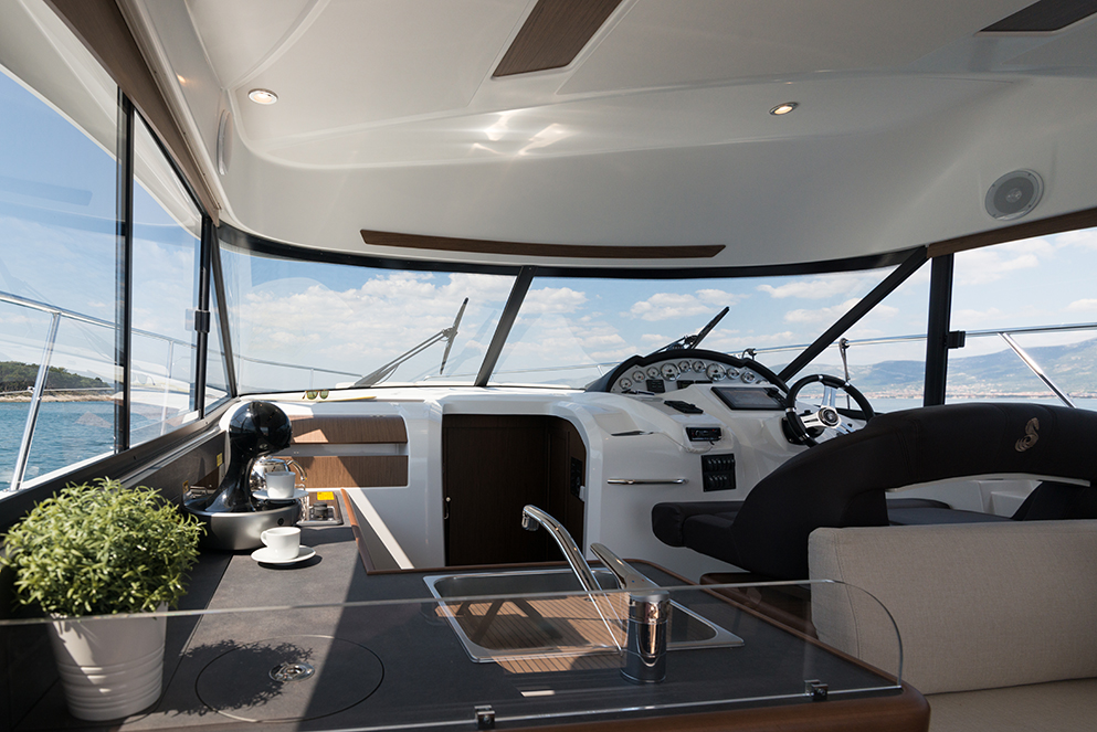 صور Antares 36 23