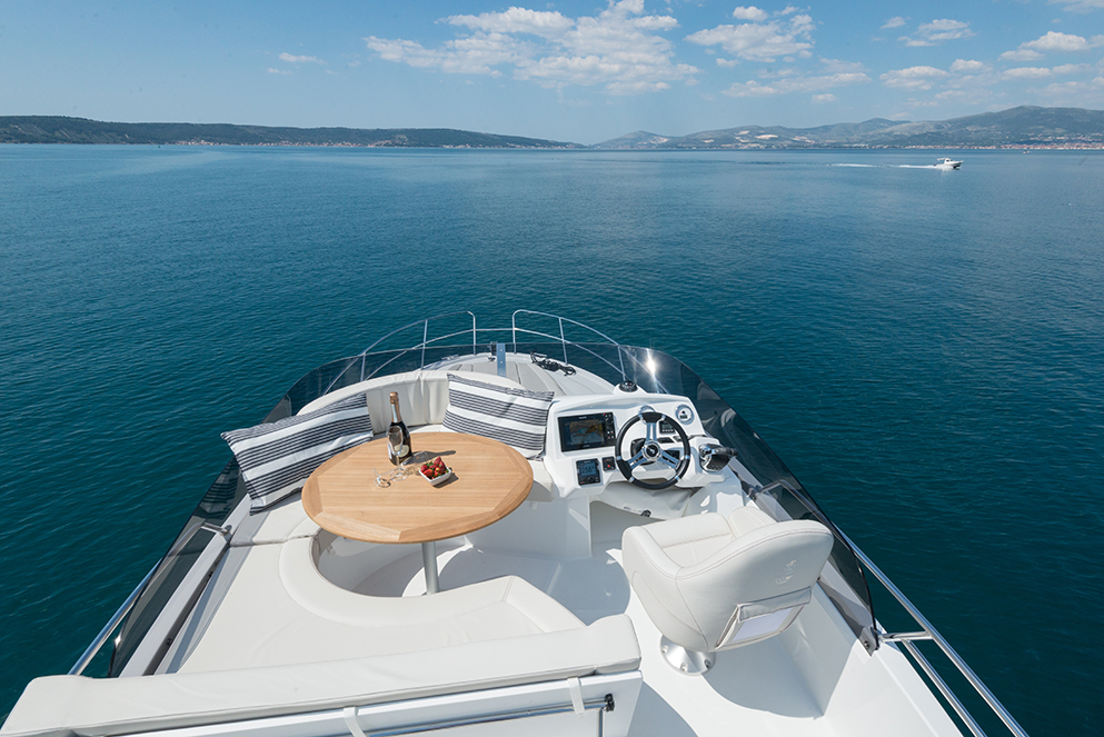 صور Antares 36 26