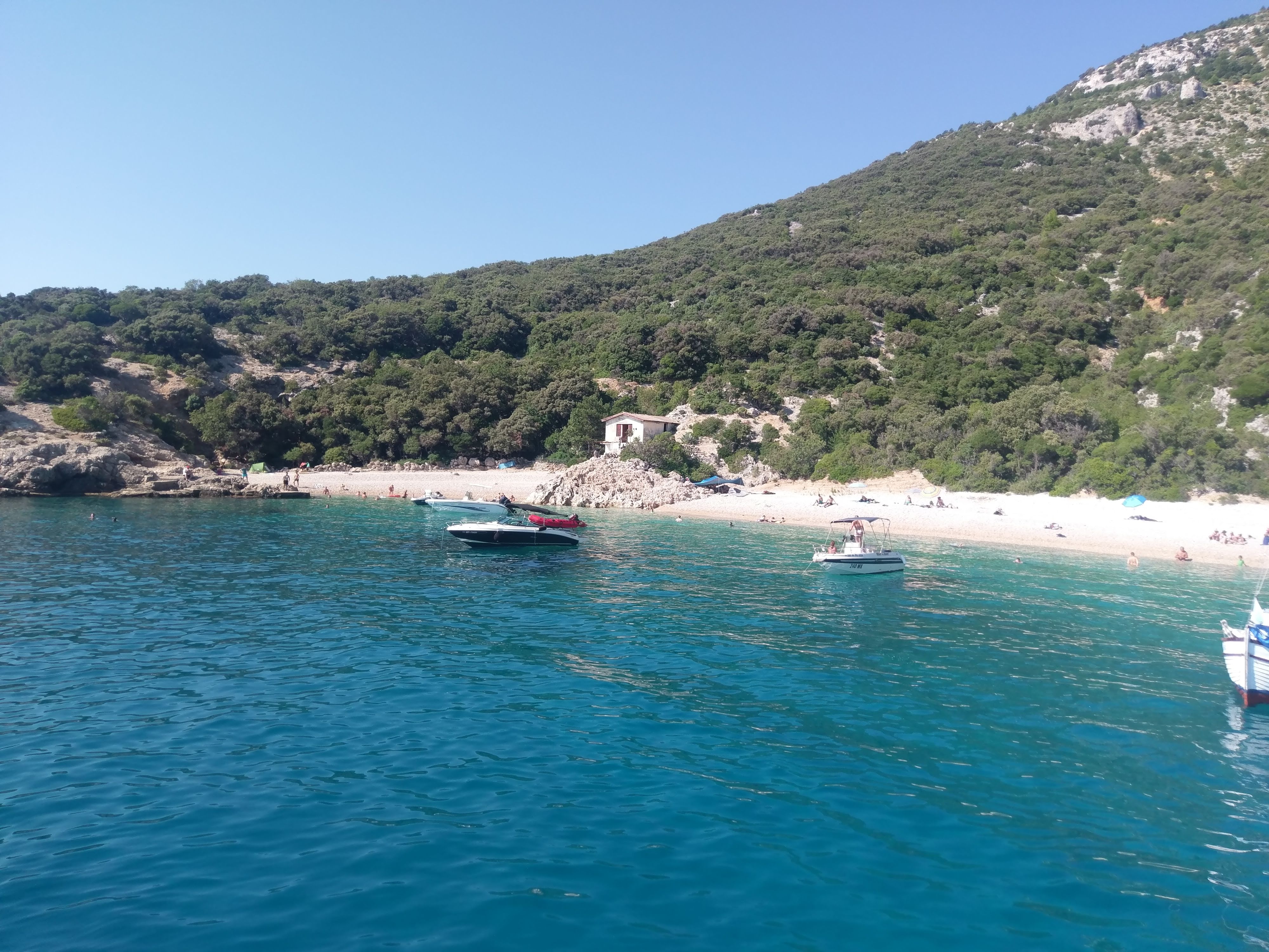 صور Antares 36 37