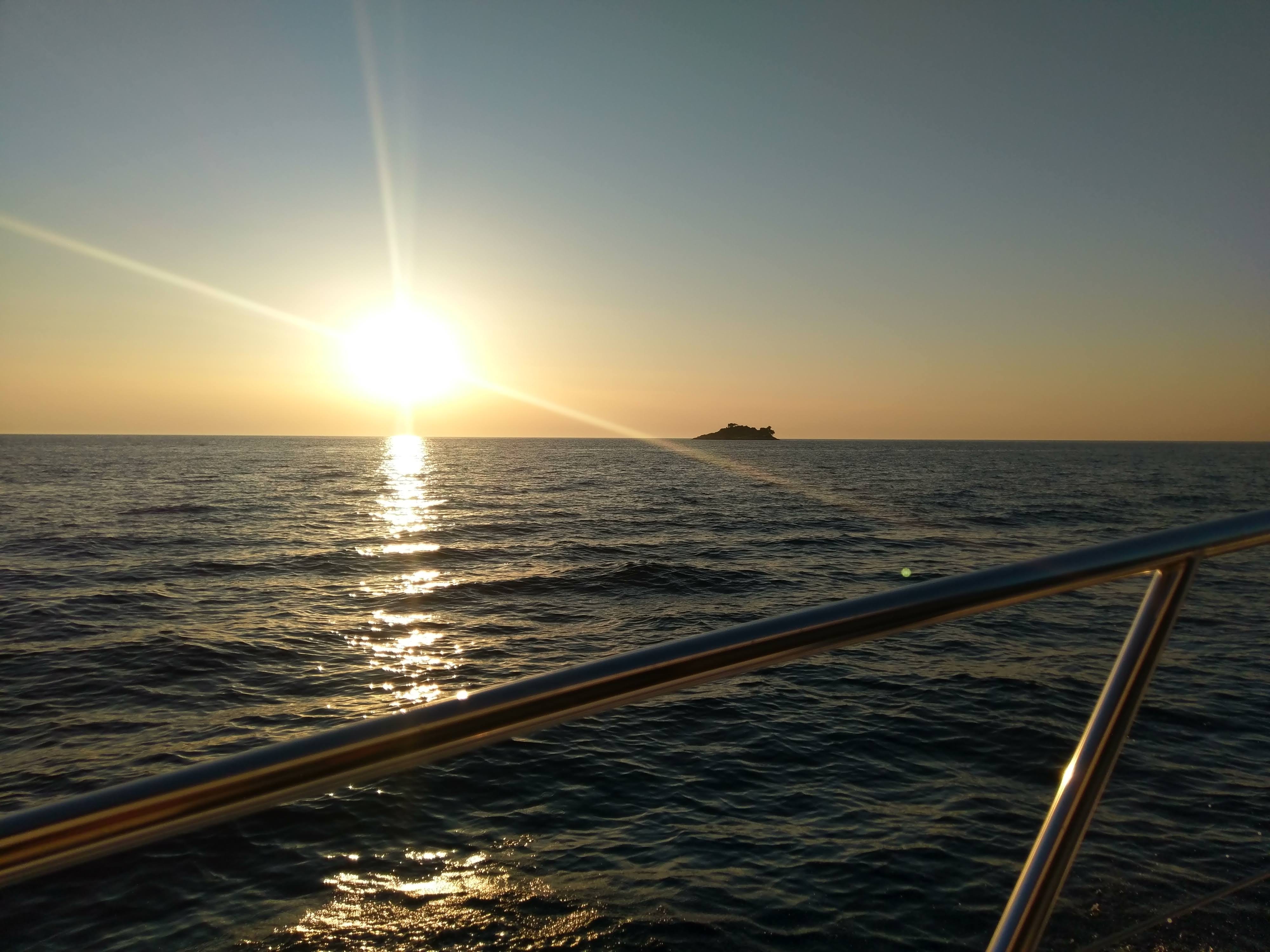 صور Antares 36 39