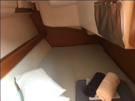 фото Sun Odyssey 36i 12