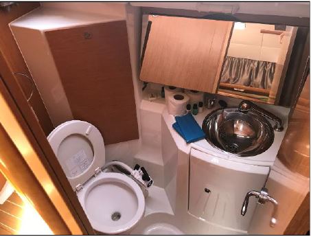 фото Sun Odyssey 36i 15