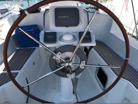 фото Sun Odyssey 33i 7