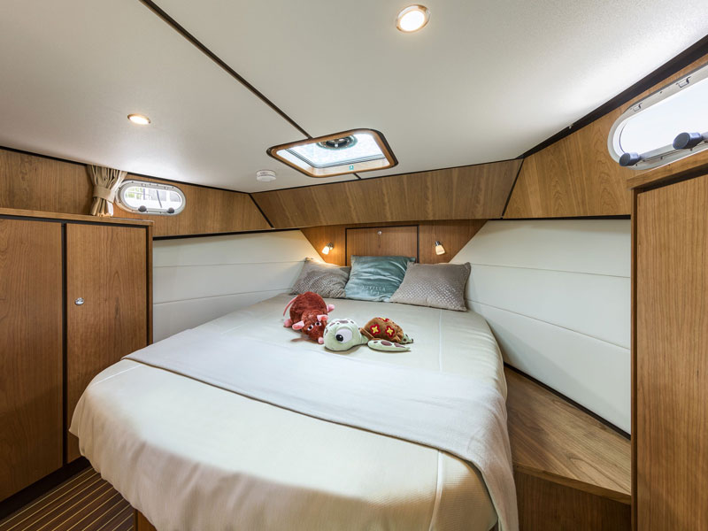 Foto Linssen Classic Sturdy 35 AC 8