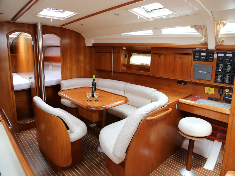 фото Sun Odyssey 45 6