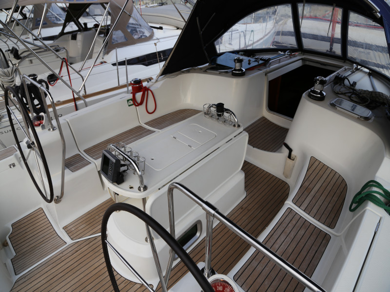 фото Sun Odyssey 45 15