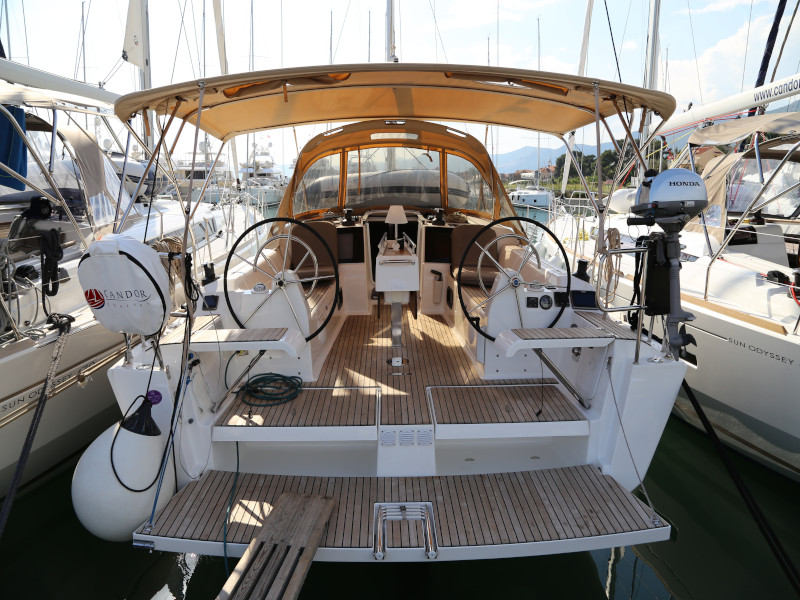 Dufour 382 GL