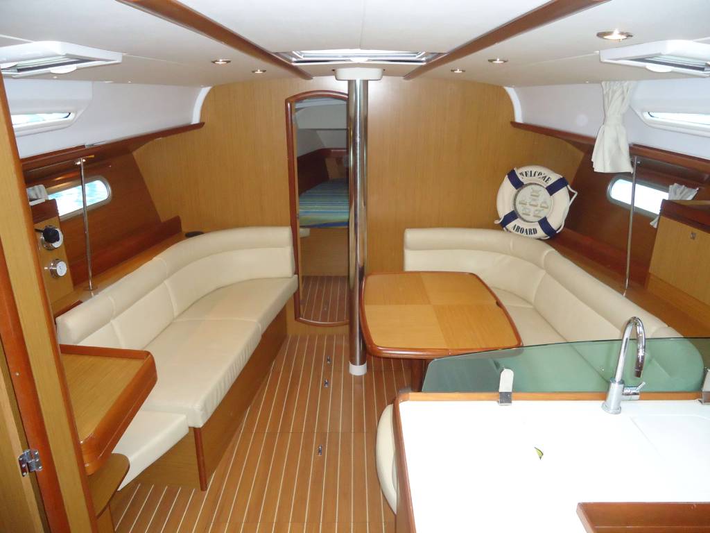 照片 Sun Odyssey 42 i 6