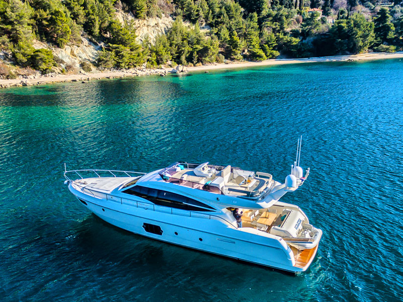 Ferretti 620