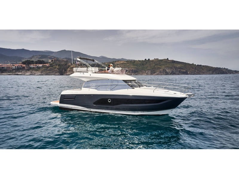 foto Prestige 42 Fly 1