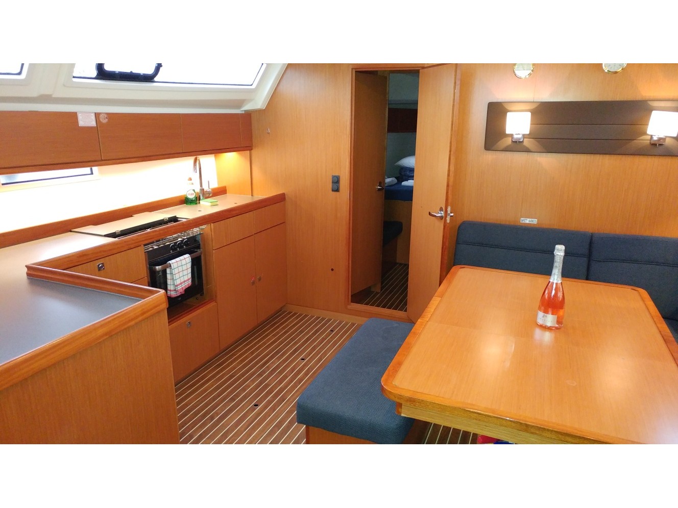 Interior image EFI / Bavaria 46 Cruiser[G]