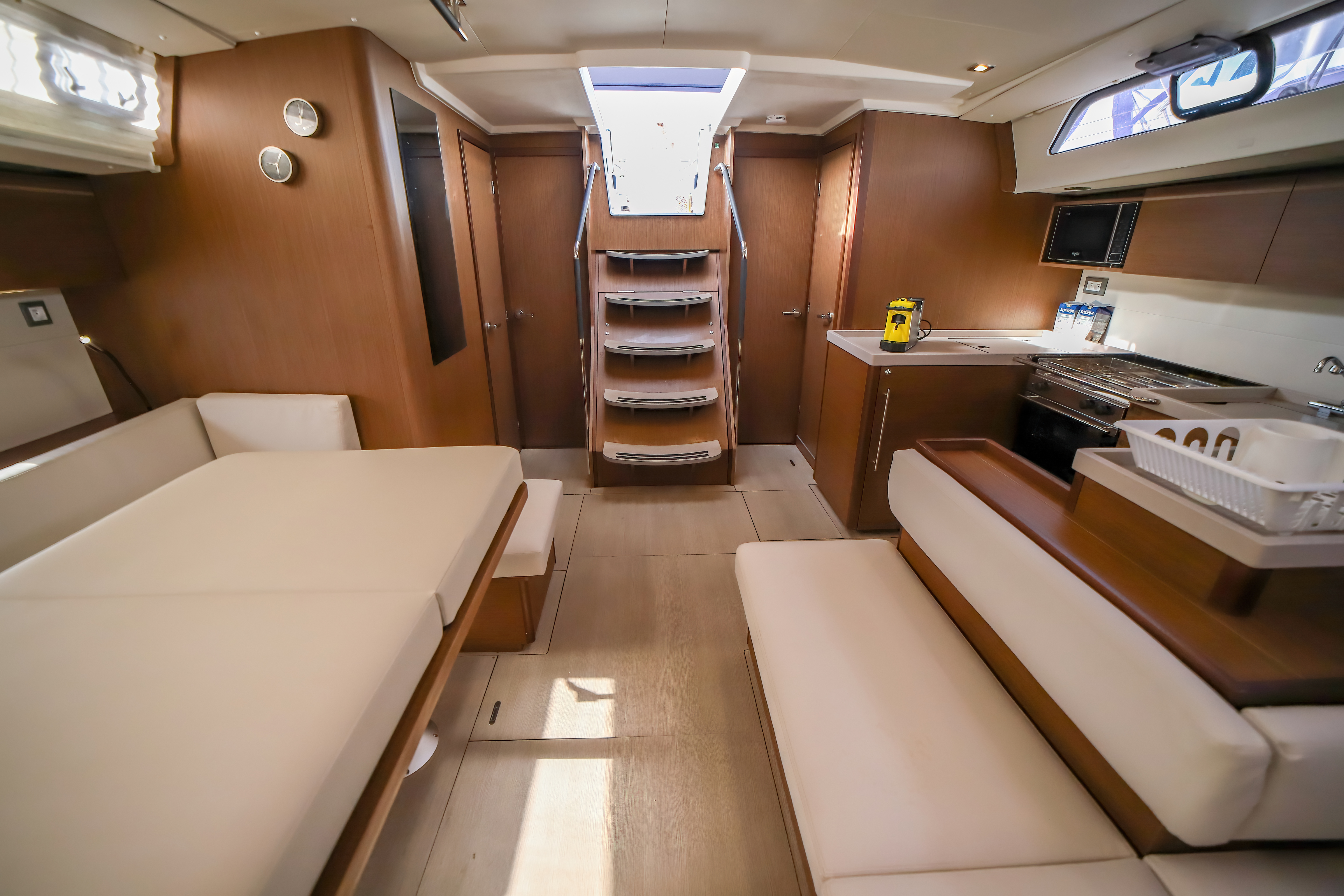 Beneteau  - Artemide - Comfort line -  - Italien, Marina di Olbia