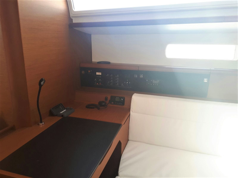 صور Sun Odyssey 519 3