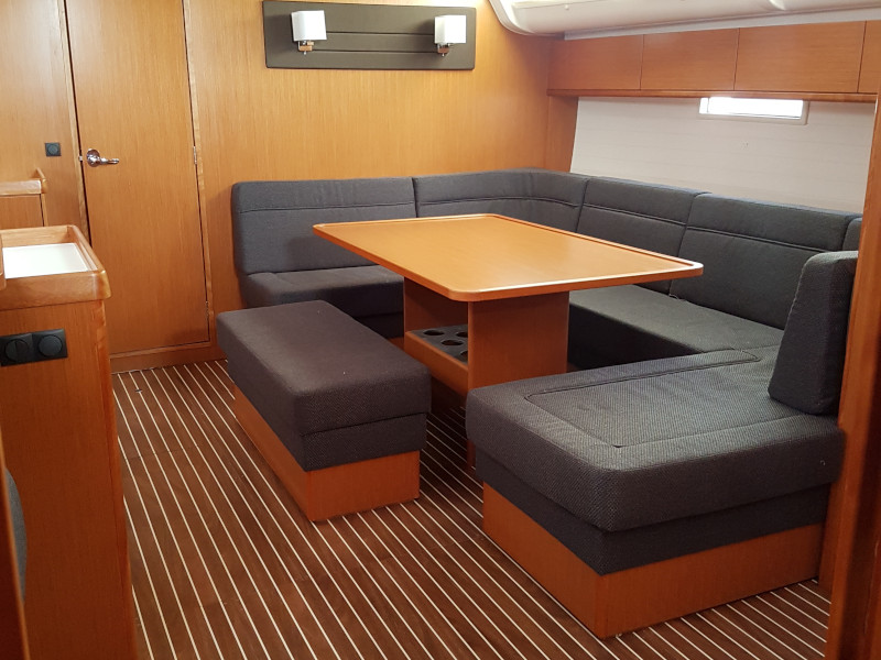 foto Bavaria Cruiser 51 3