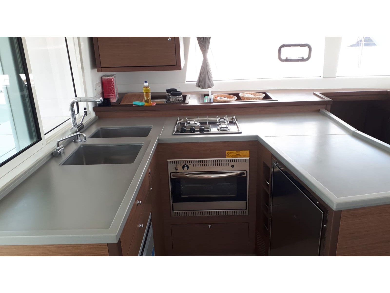 foto Lagoon 450  Flybridge 13