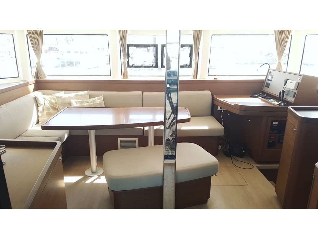 фото Lagoon 42 2