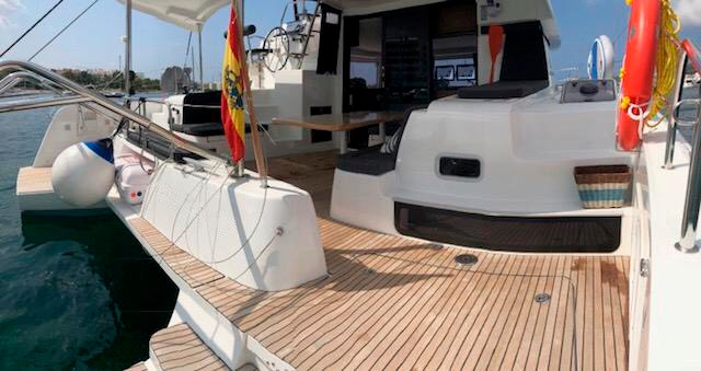 Lagoon 42 Version 3 Cabinas Full Equipe