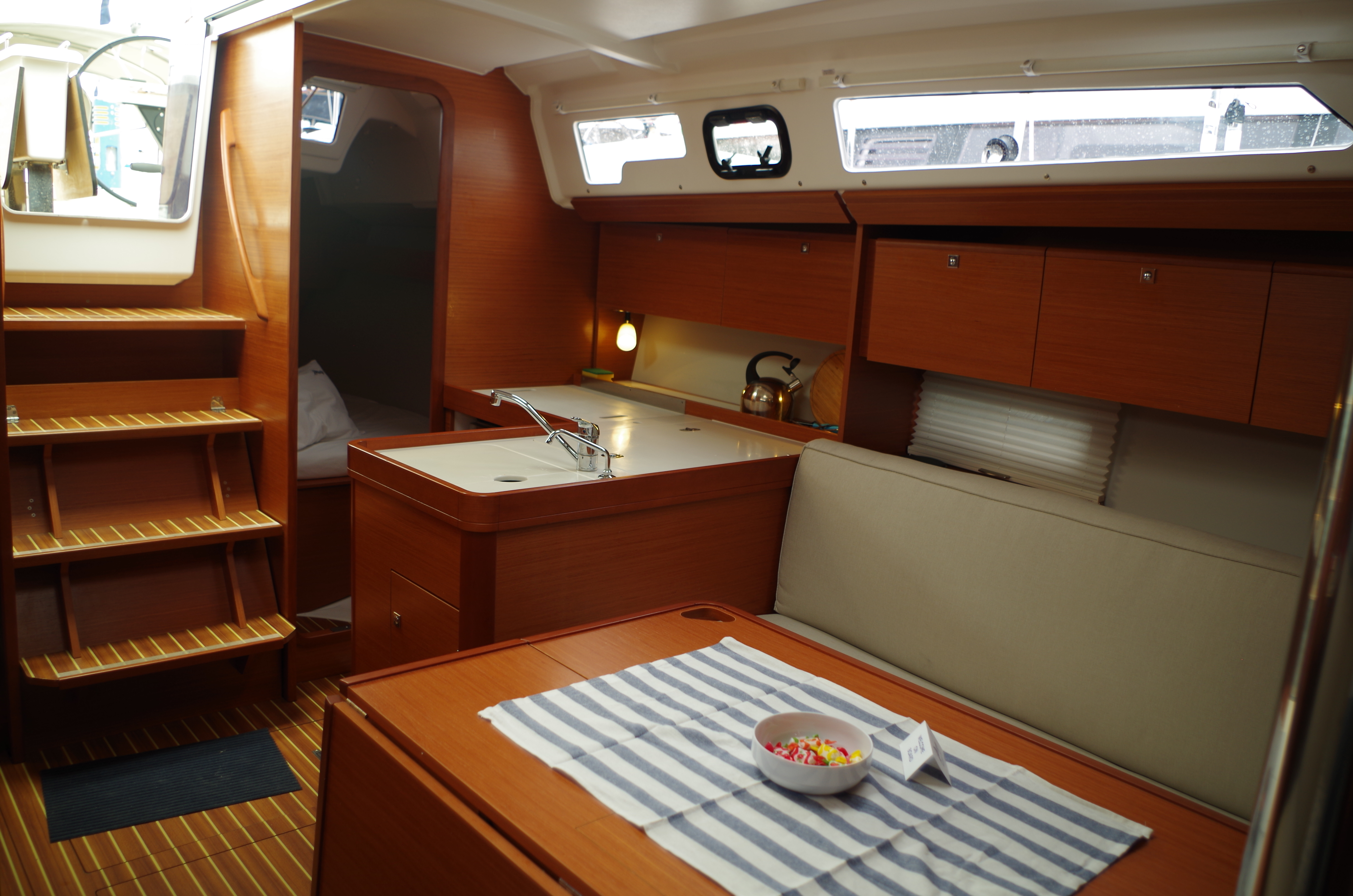 фото Dufour 360 Grand Large 14