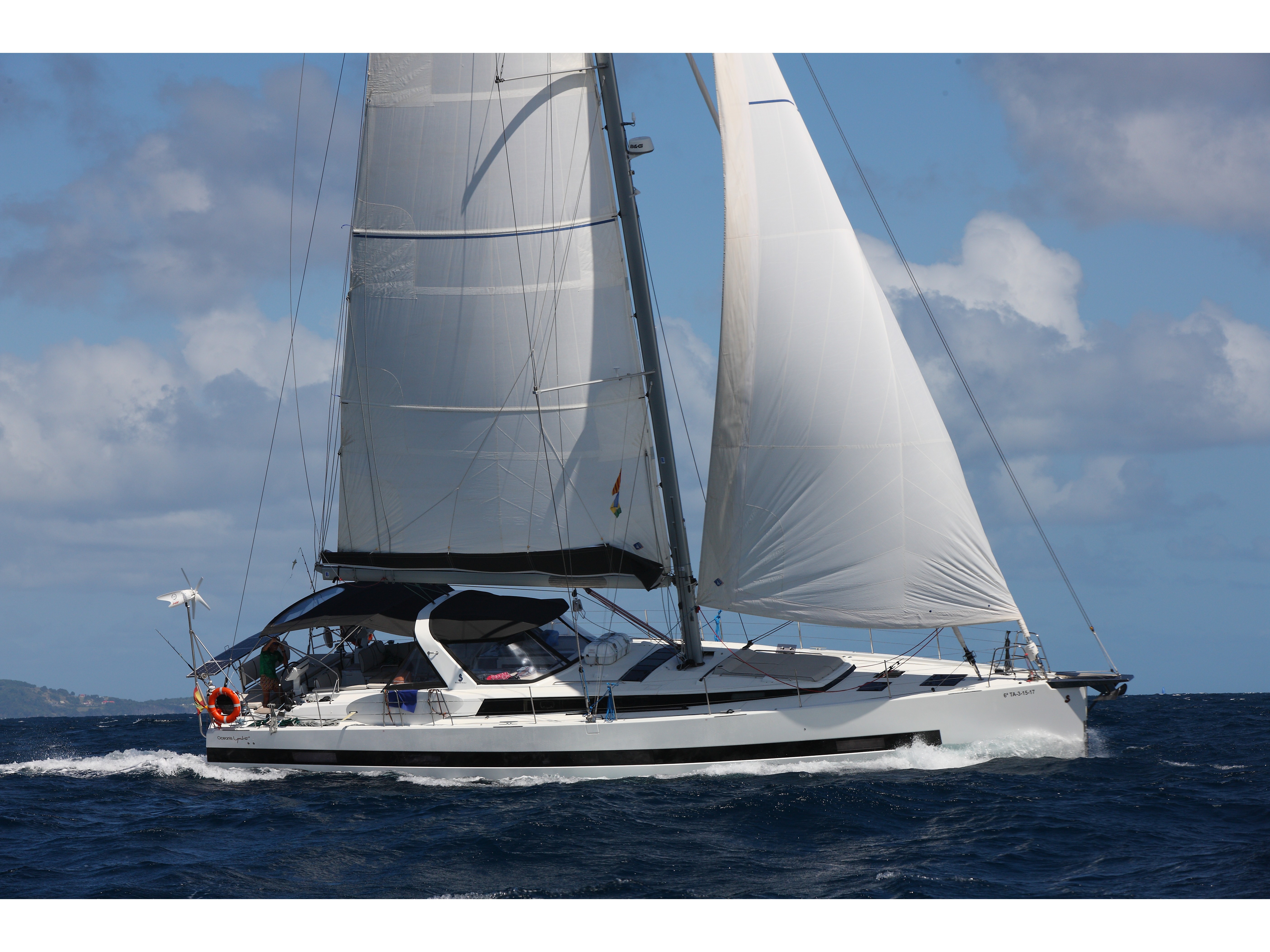 foto Oceanis 62 4