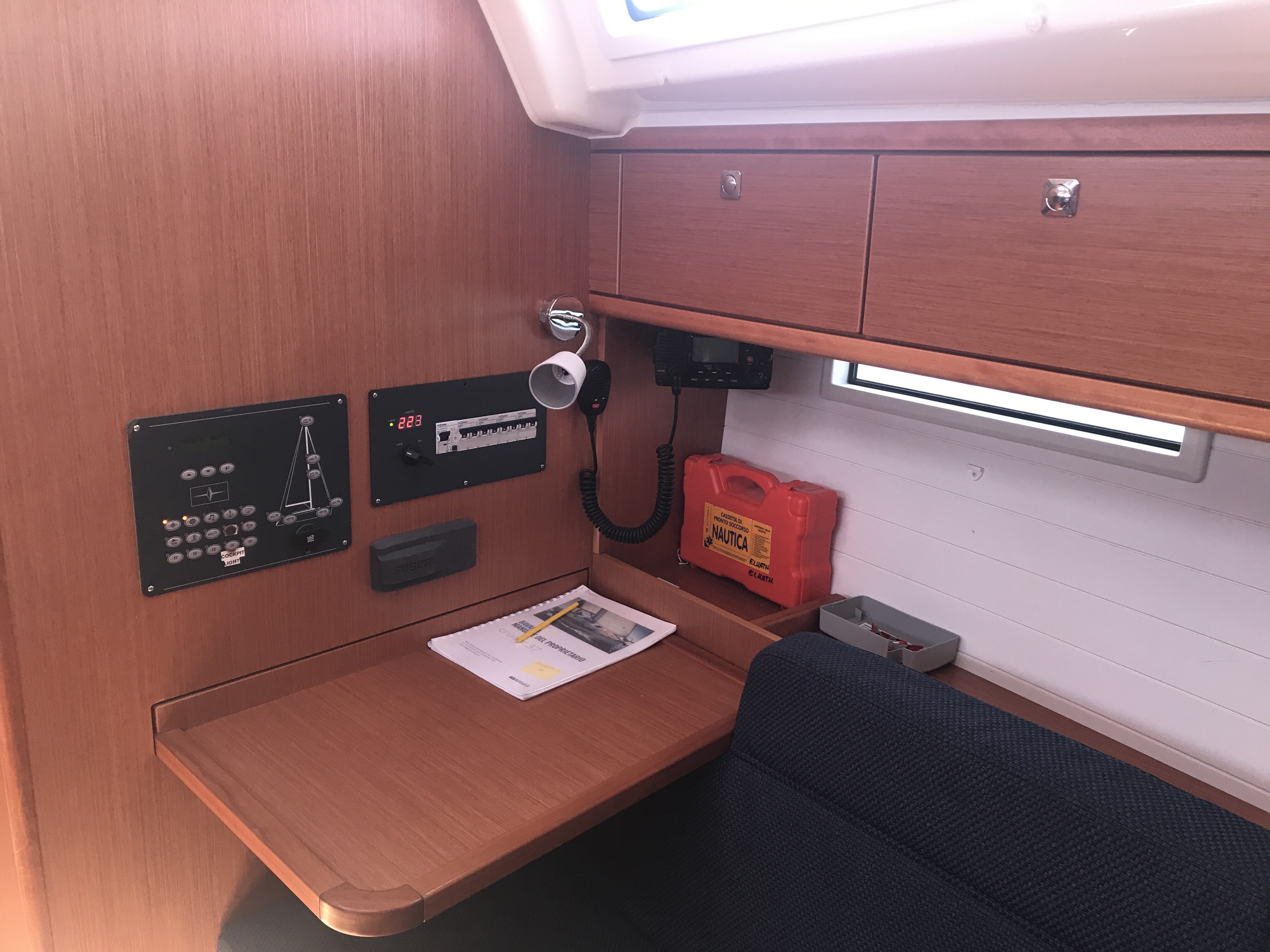 foto Sun Odyssey 49i 10