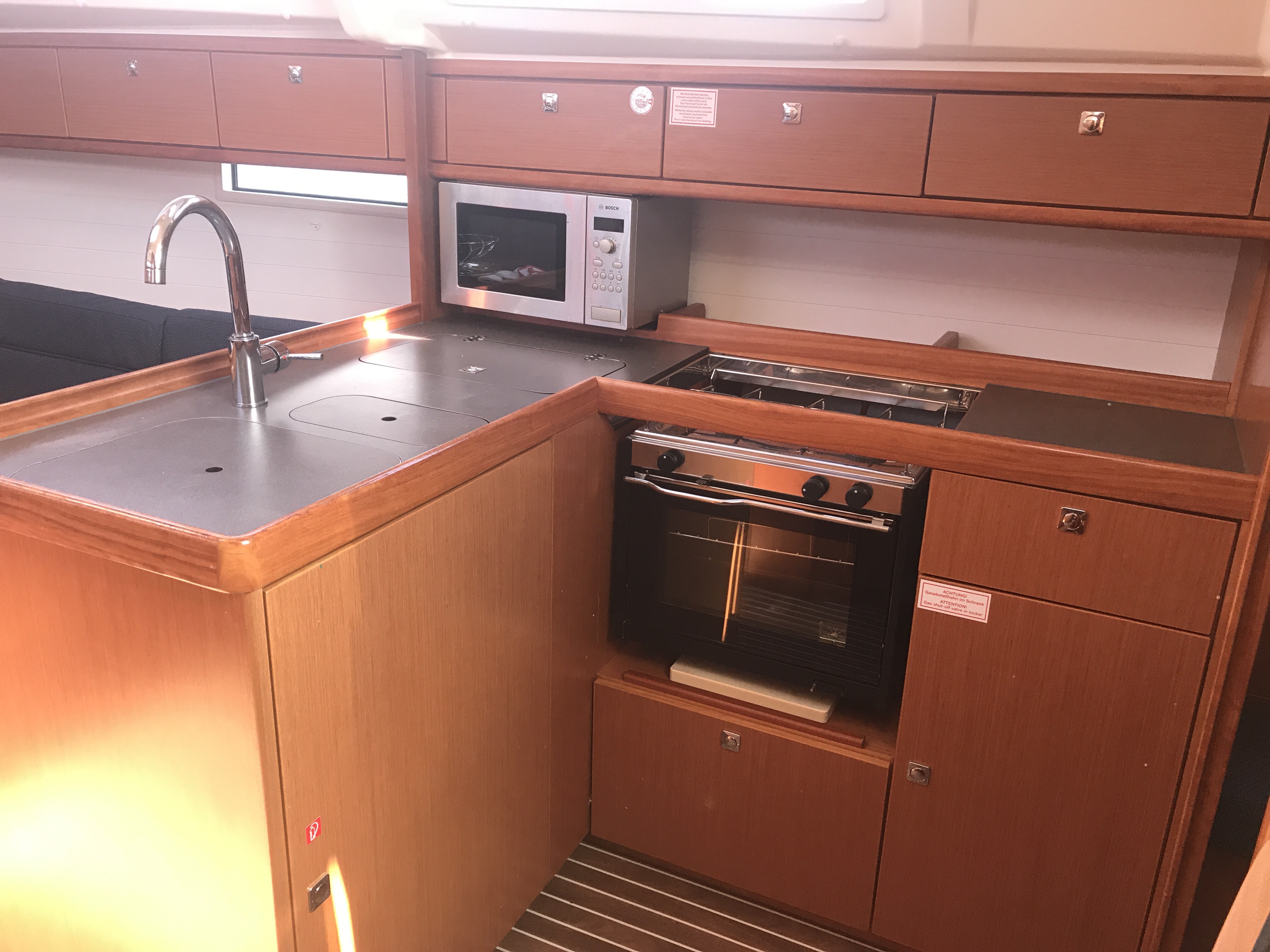 foto Sun Odyssey 49i 11