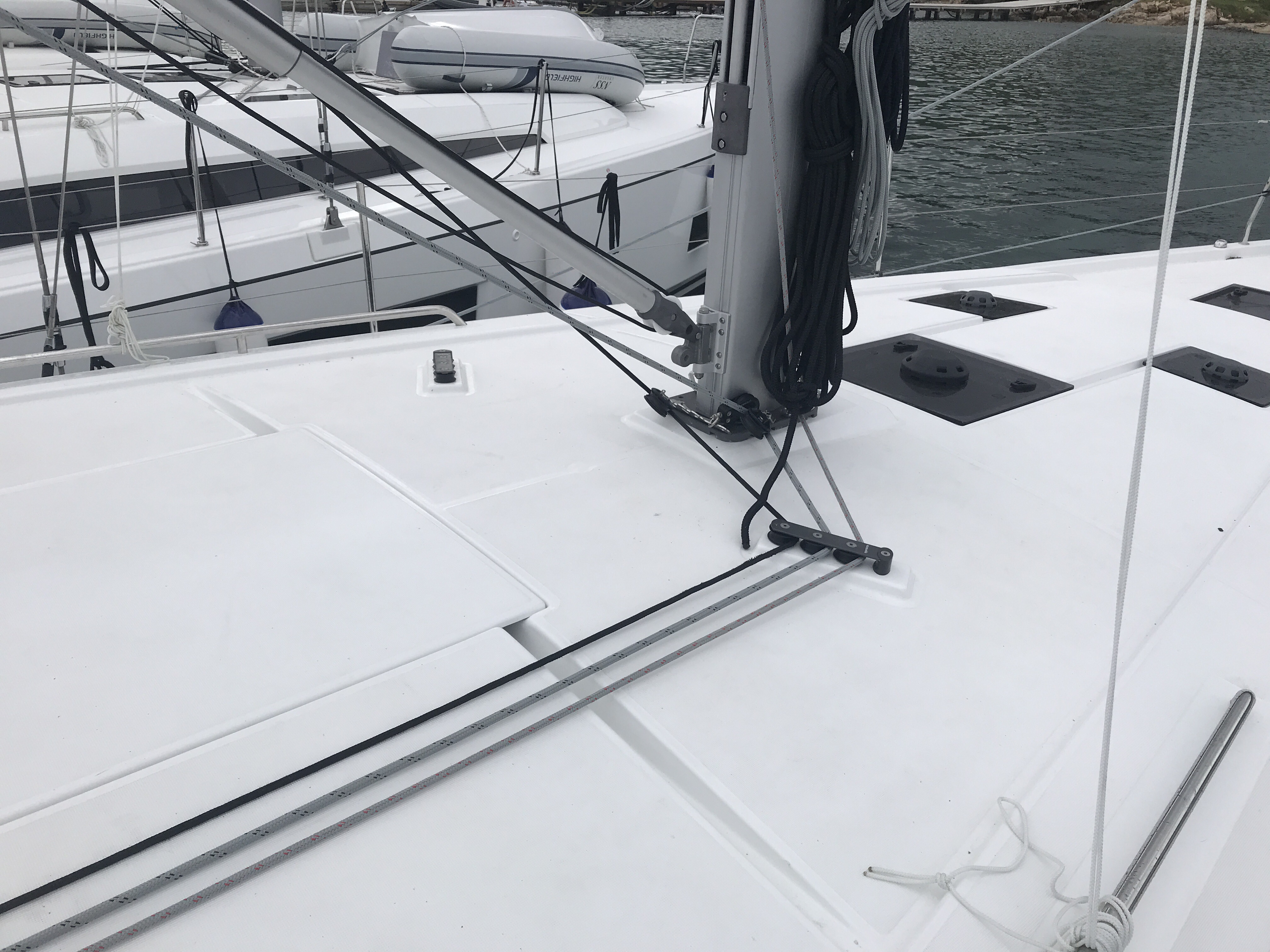 фото Oceanis 41.1 8