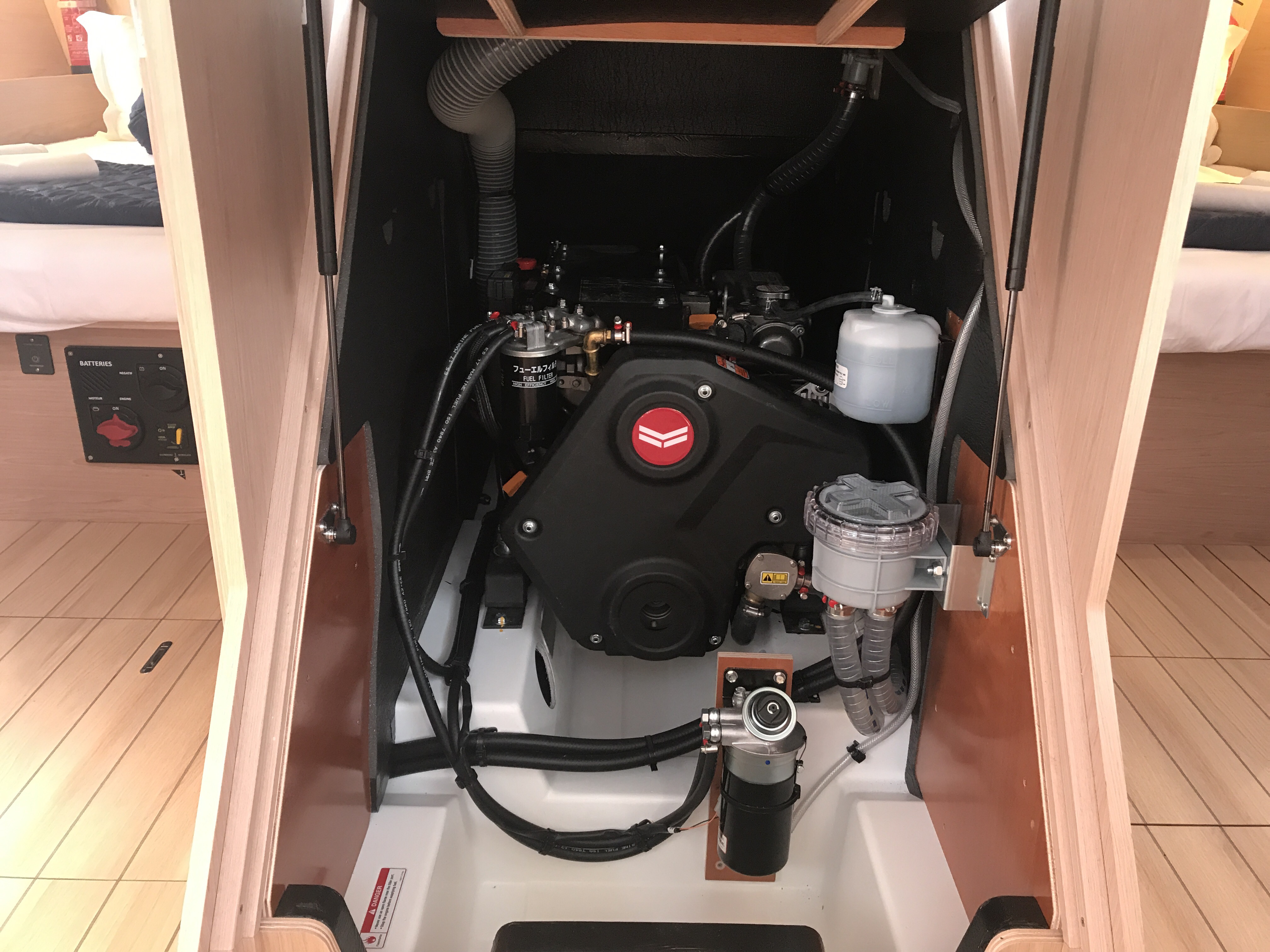 фото Oceanis 46.1 19