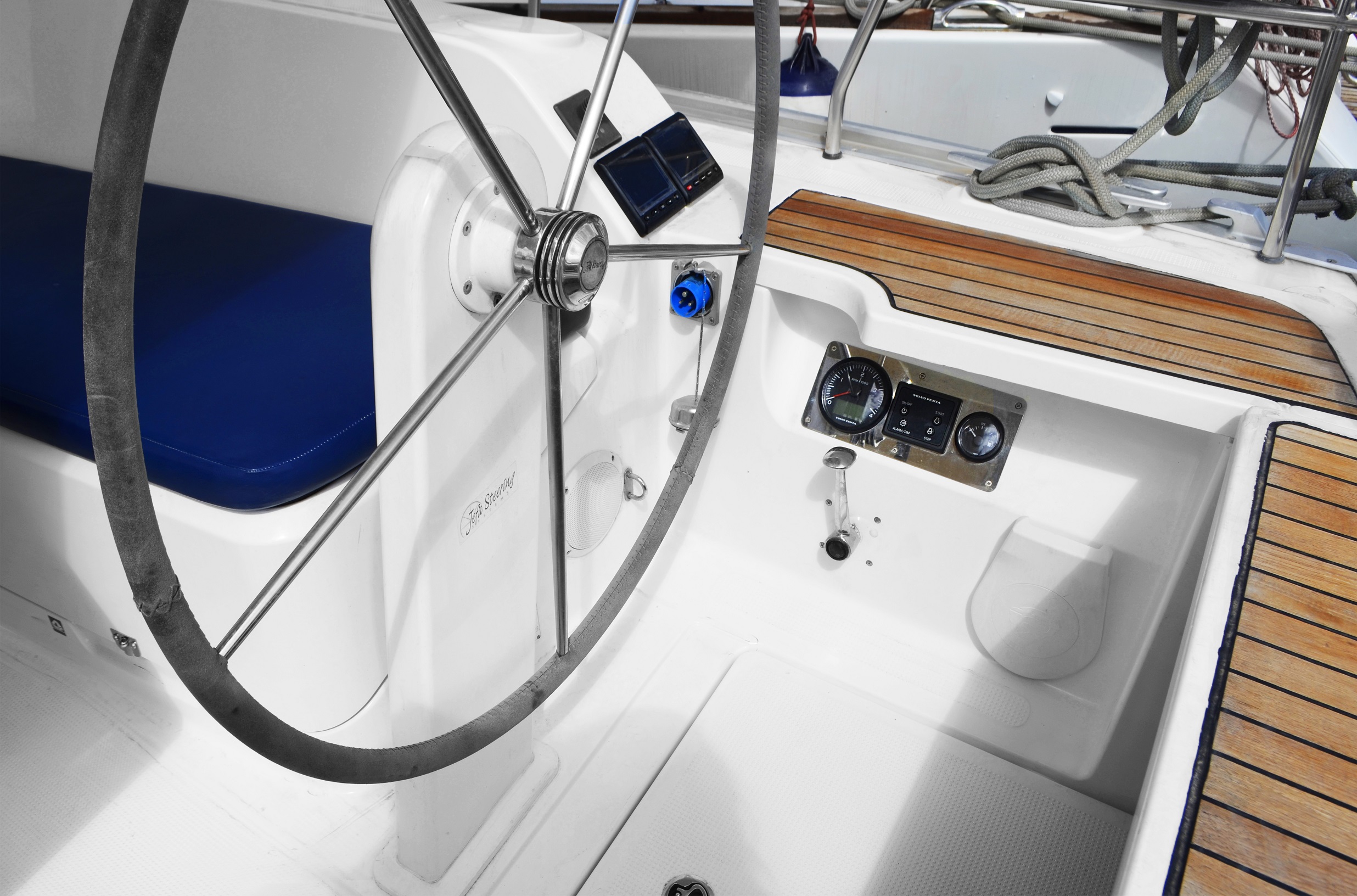 foto Bavaria Cruiser 41 3