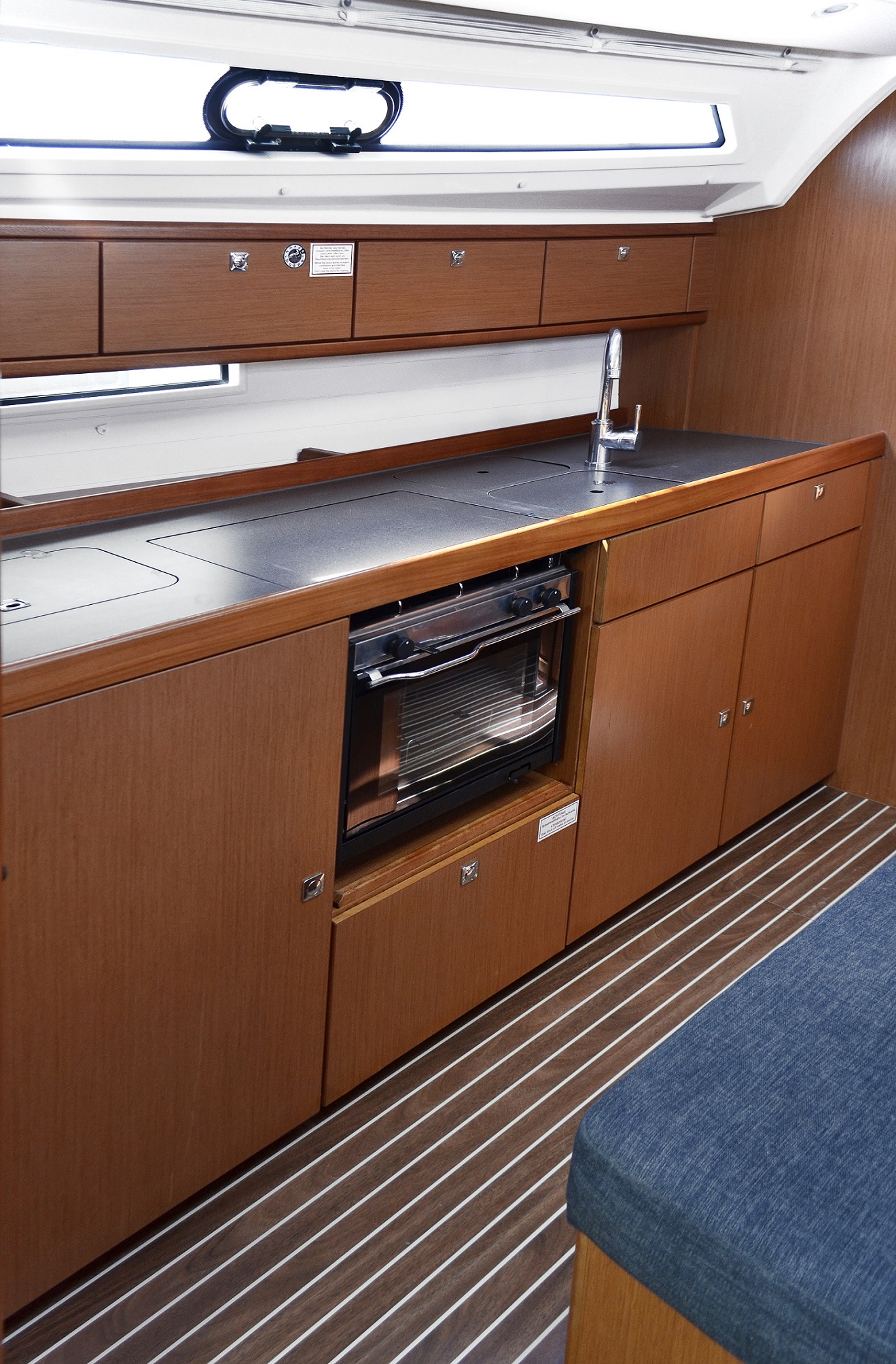 foto Bavaria Cruiser 41 8