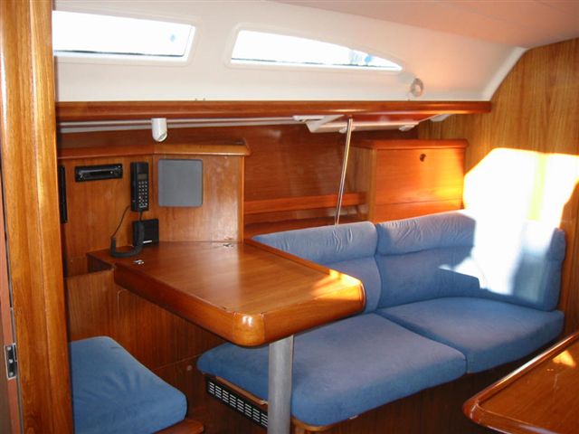 foto Sun Odyssey 37 3