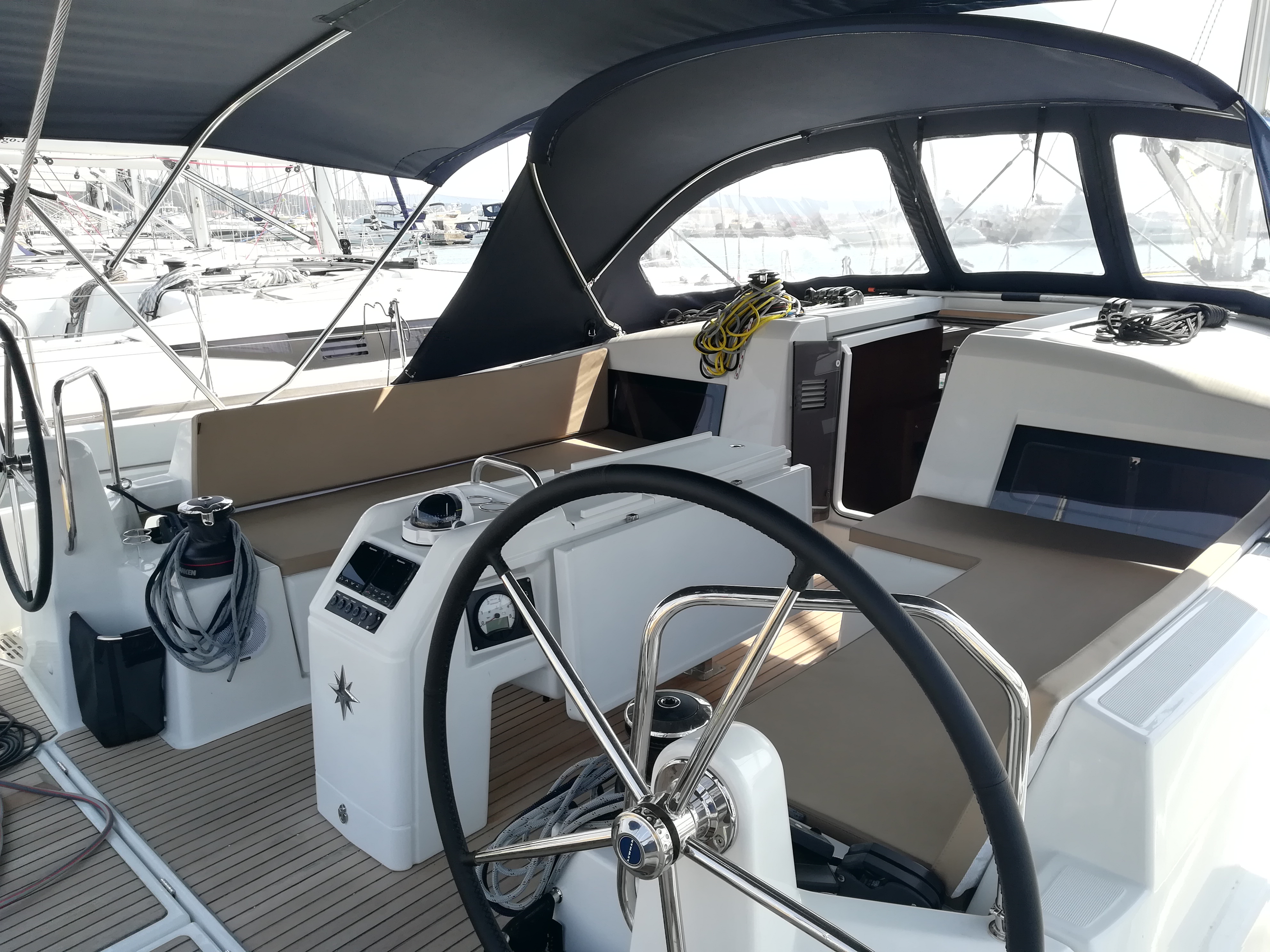S/Y - Sun Odyssey 490 - 5 Cabins - Built 2019