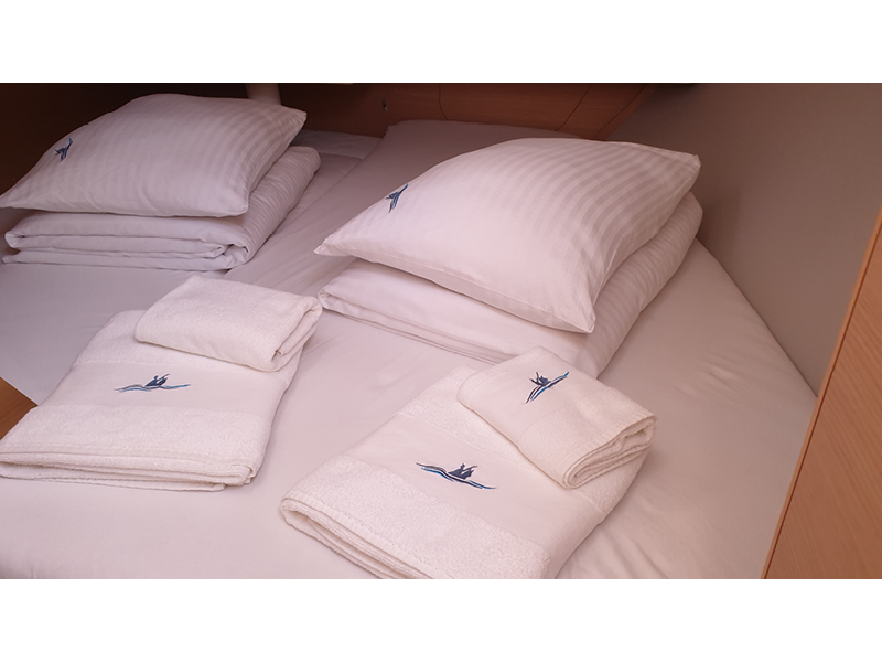 صور Dufour 360 Grand Large 12