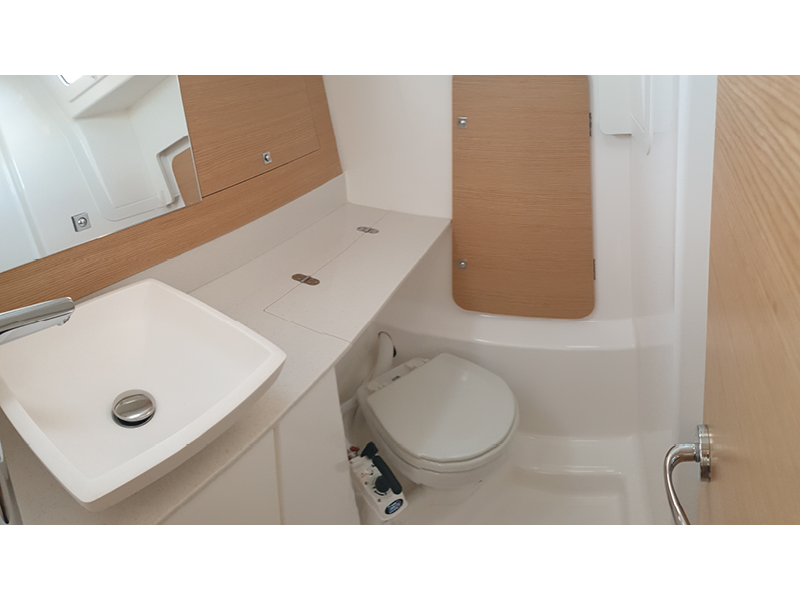 صور Dufour 360 Grand Large 14