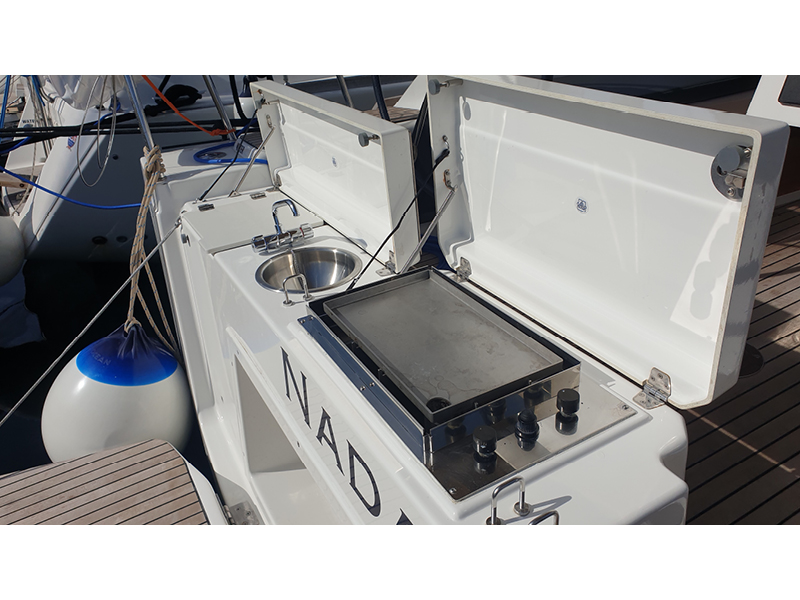 صور Dufour 360 Grand Large 18