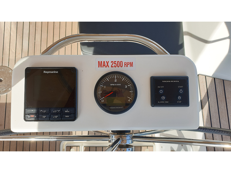 صور Dufour 360 Grand Large 21