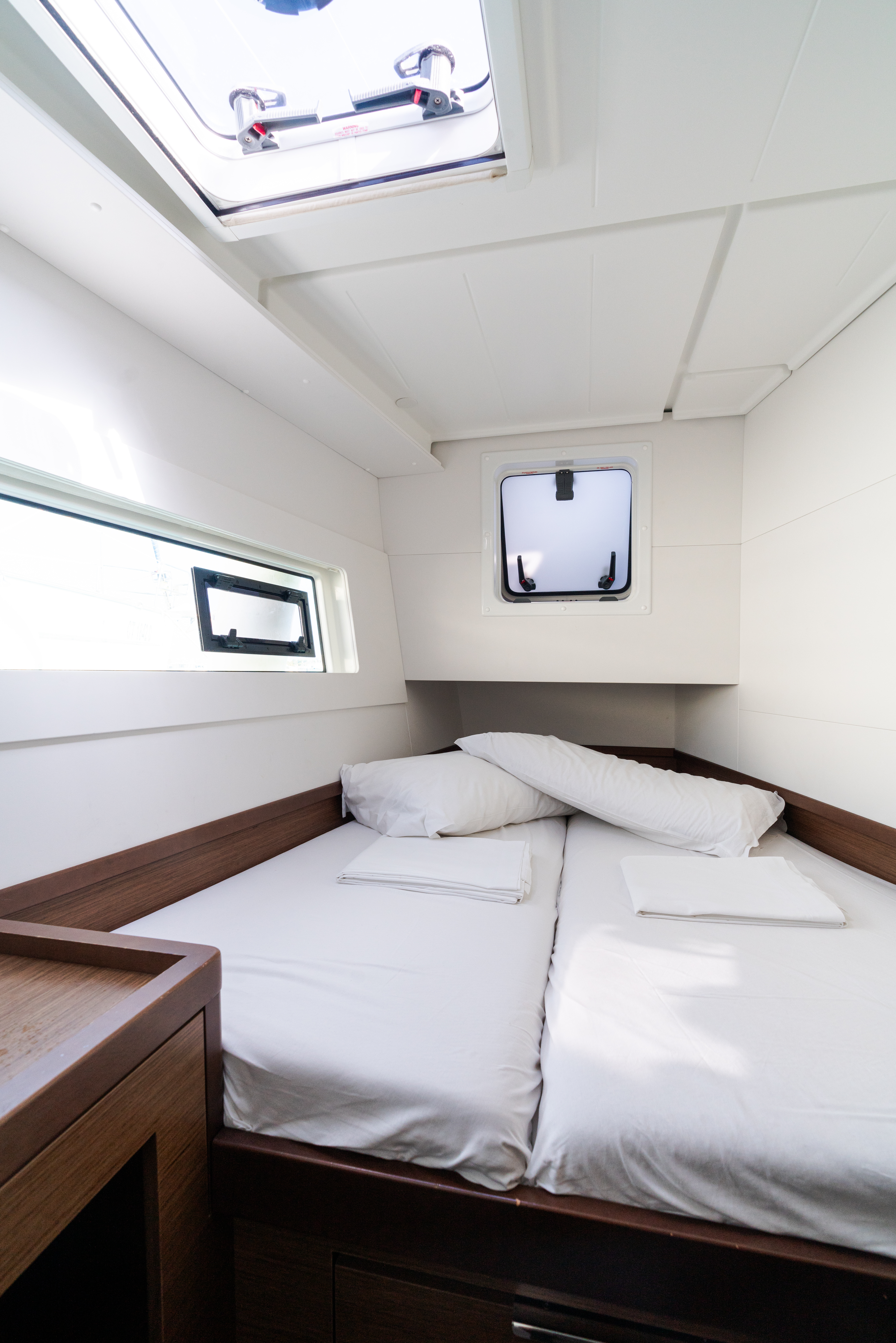 Lagoon 40
