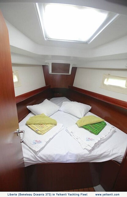 照片 Oceanis 373 3