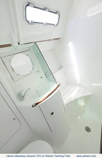 照片 Oceanis 373 11