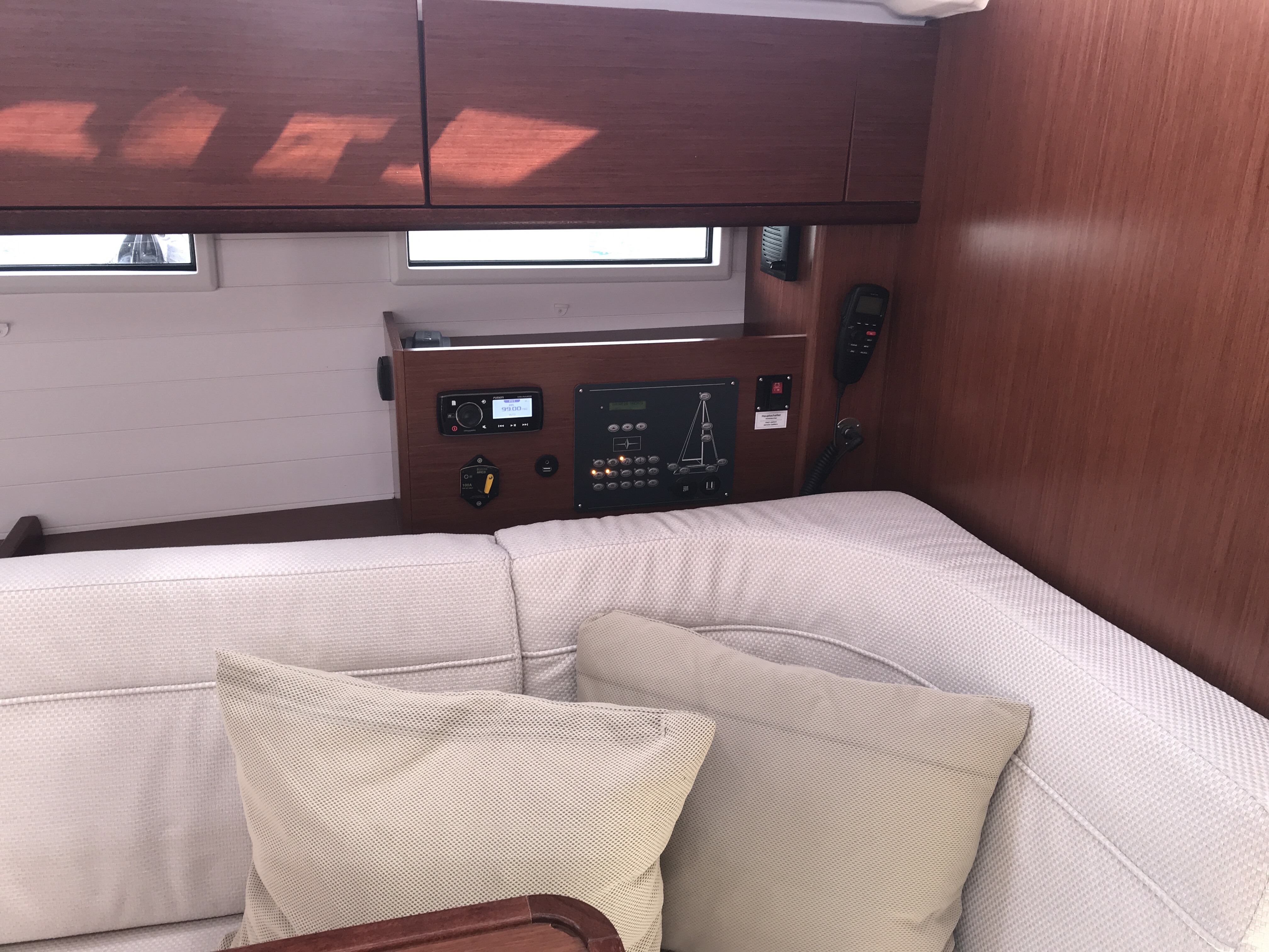 foto Bavaria Cruiser 46 13