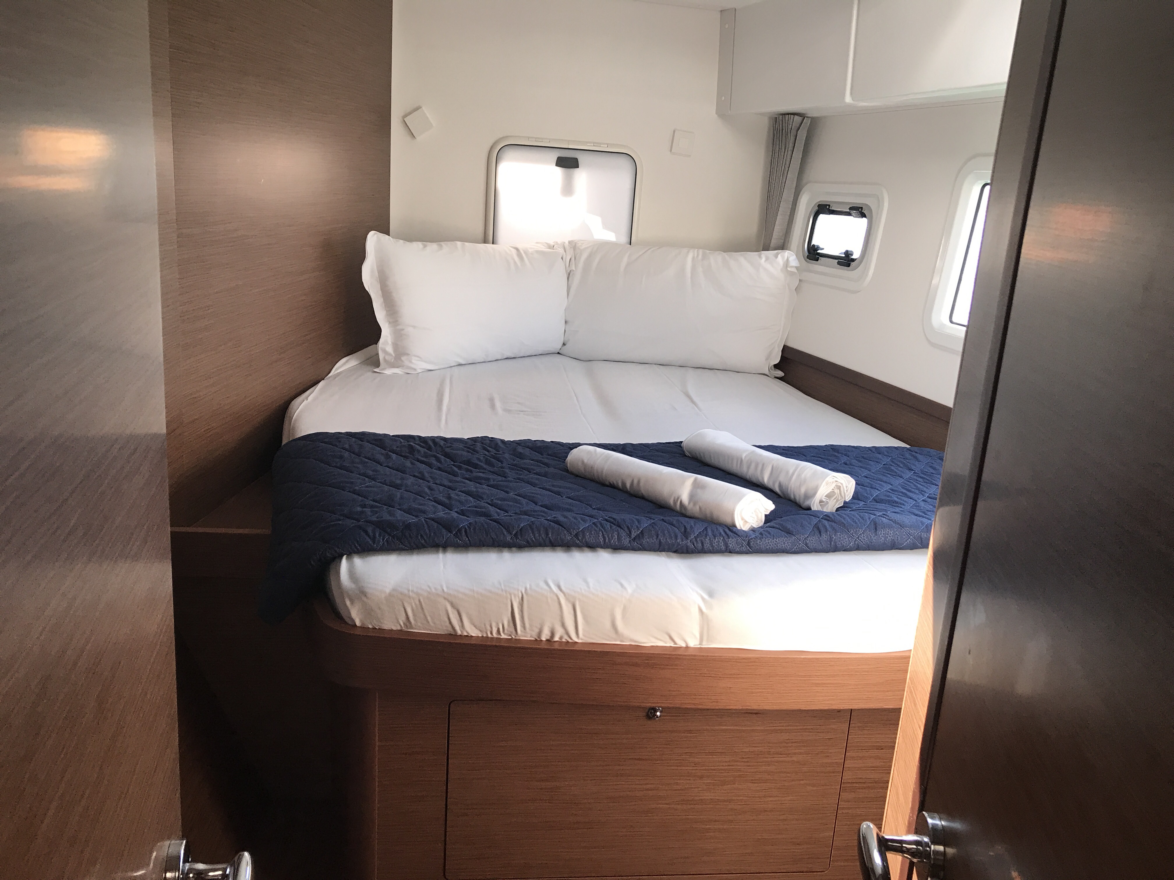 фото Lagoon 42 7