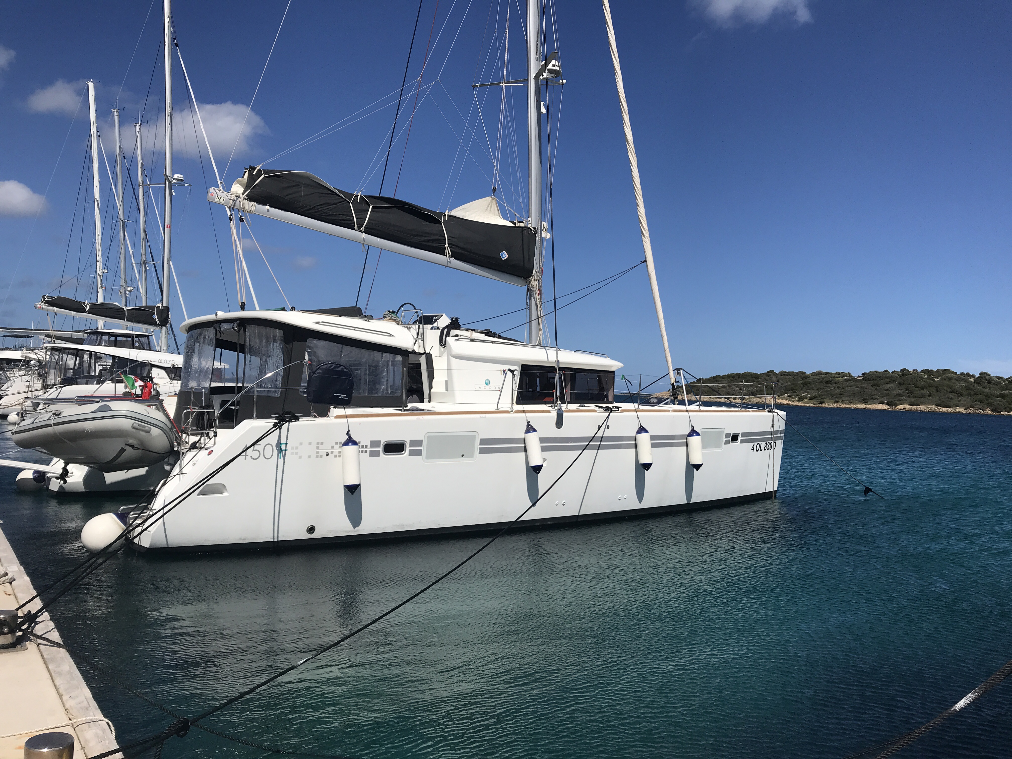 foto Lagoon 450  Flybridge 1
