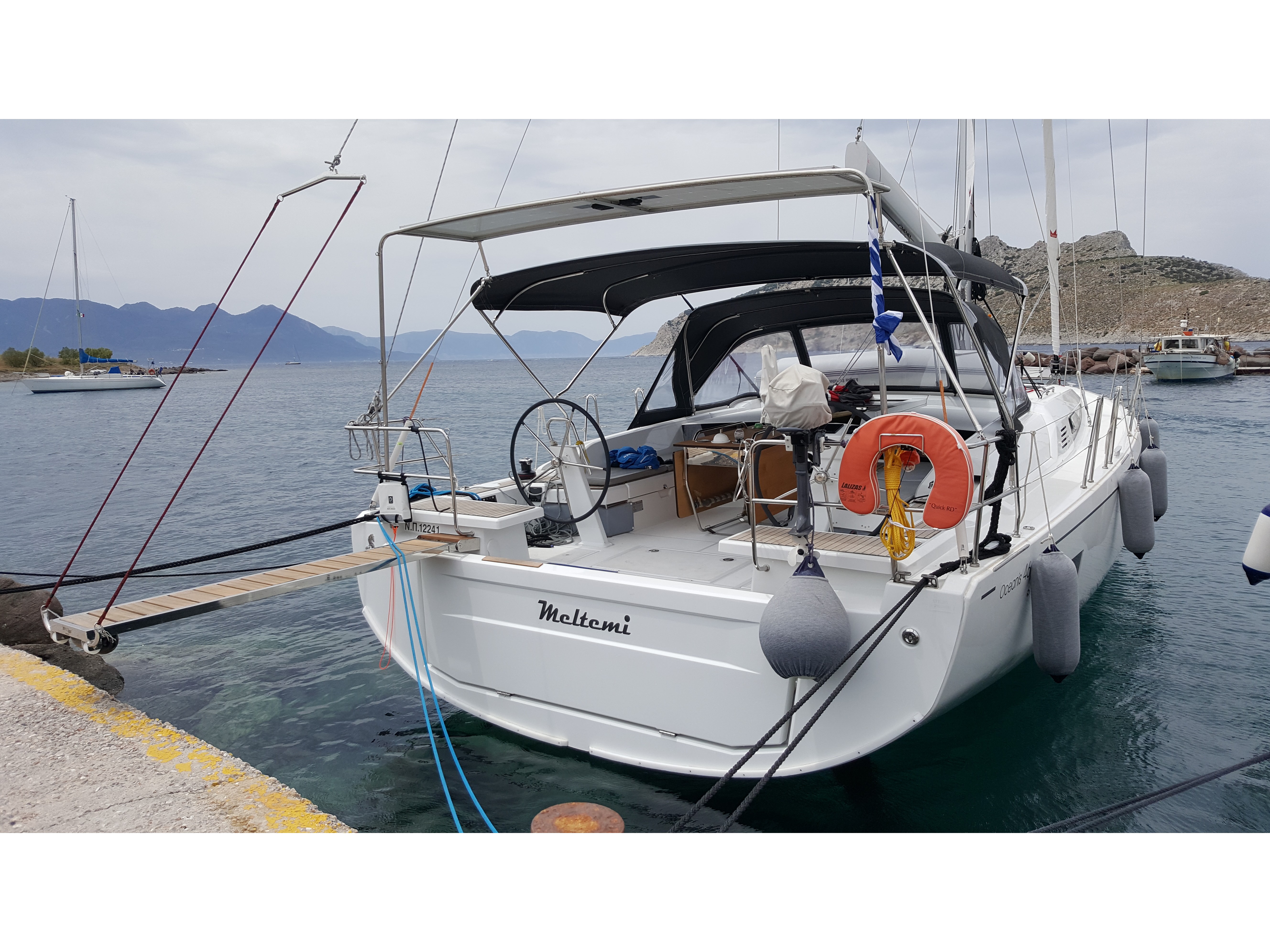 S/Y - Oceanis 46.1 - 5 Cabins - Built 2019