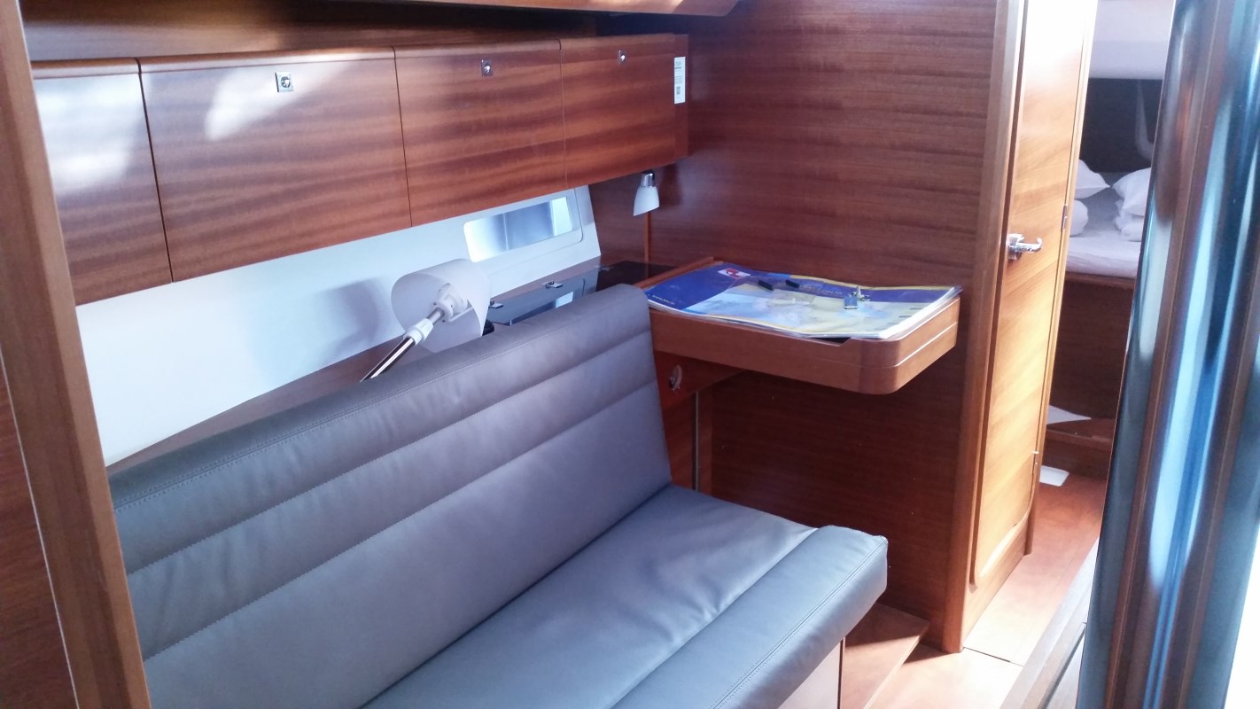 foto Dufour 350 Grand Large 9