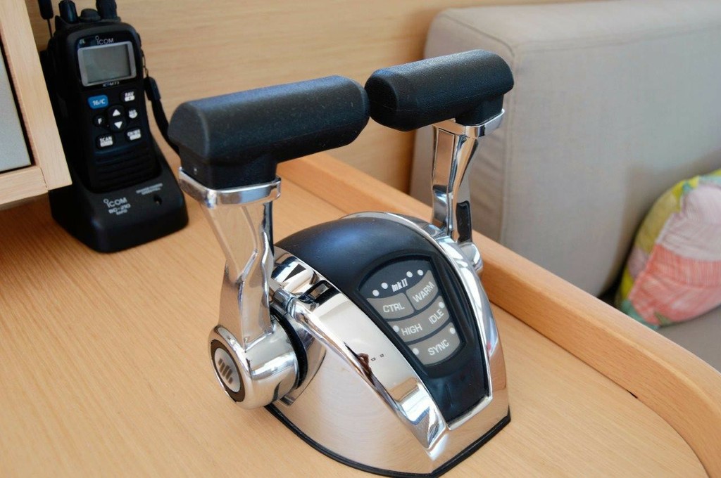 صور Lagoon 450 Sport 6