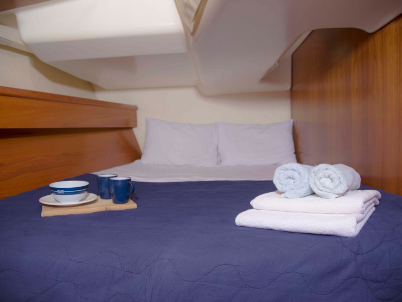 صور Sun Odyssey 45 12