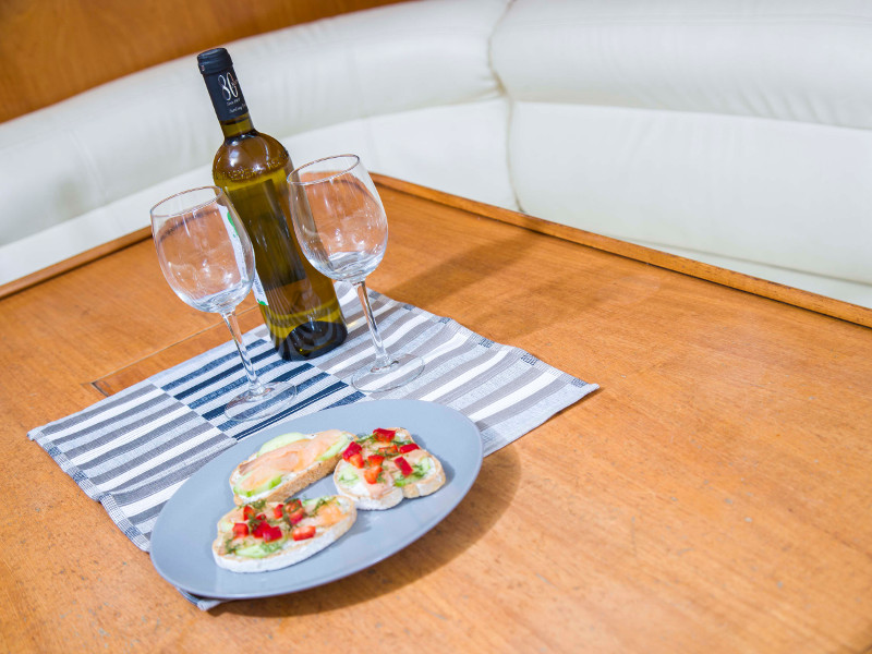 صور Sun Odyssey 45 15