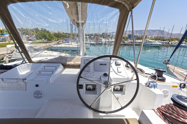 foto Lagoon 450  Flybridge 19